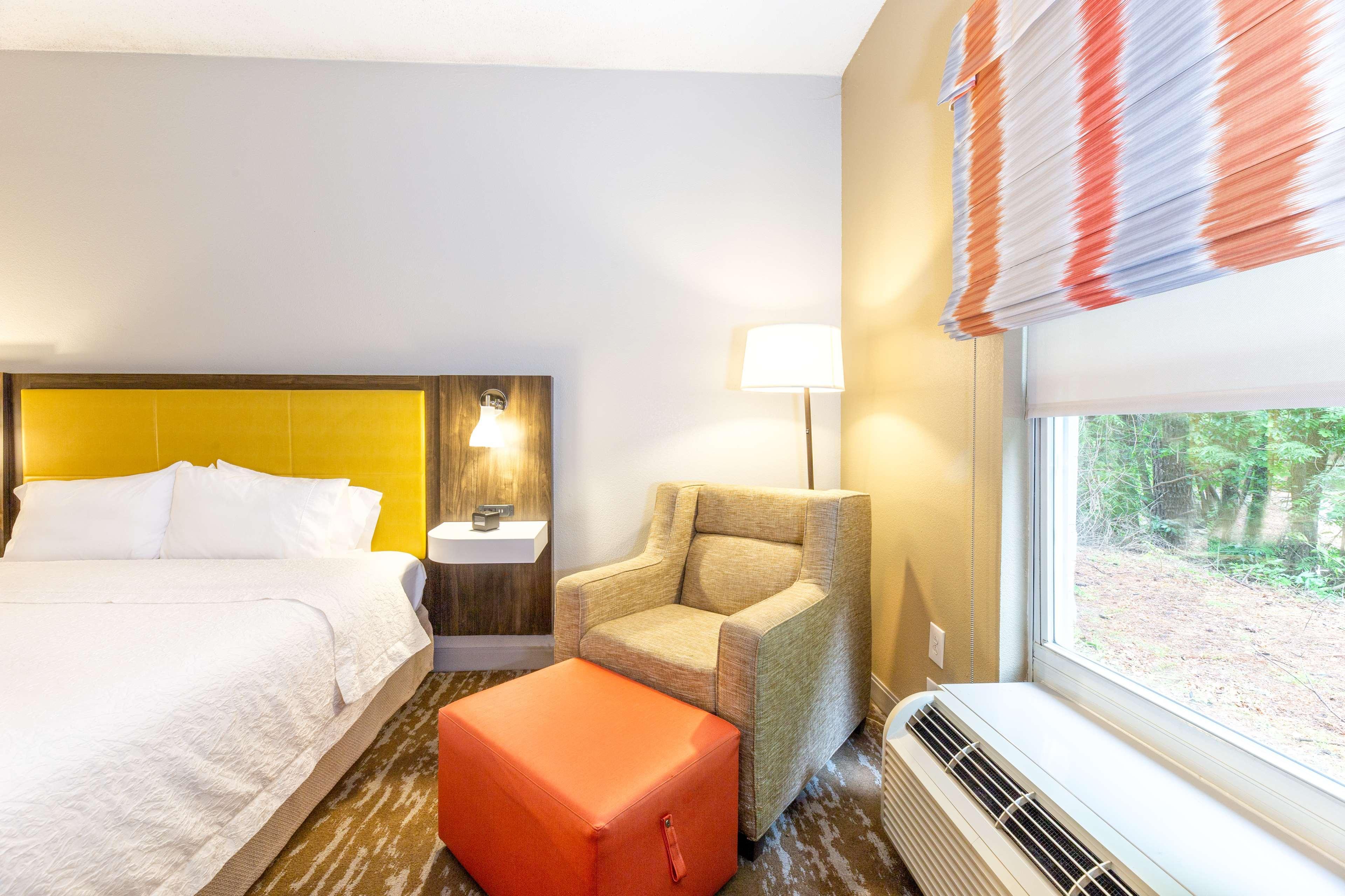 Hampton Inn & Suites Raleigh Cary Lenovo Center מראה חיצוני תמונה