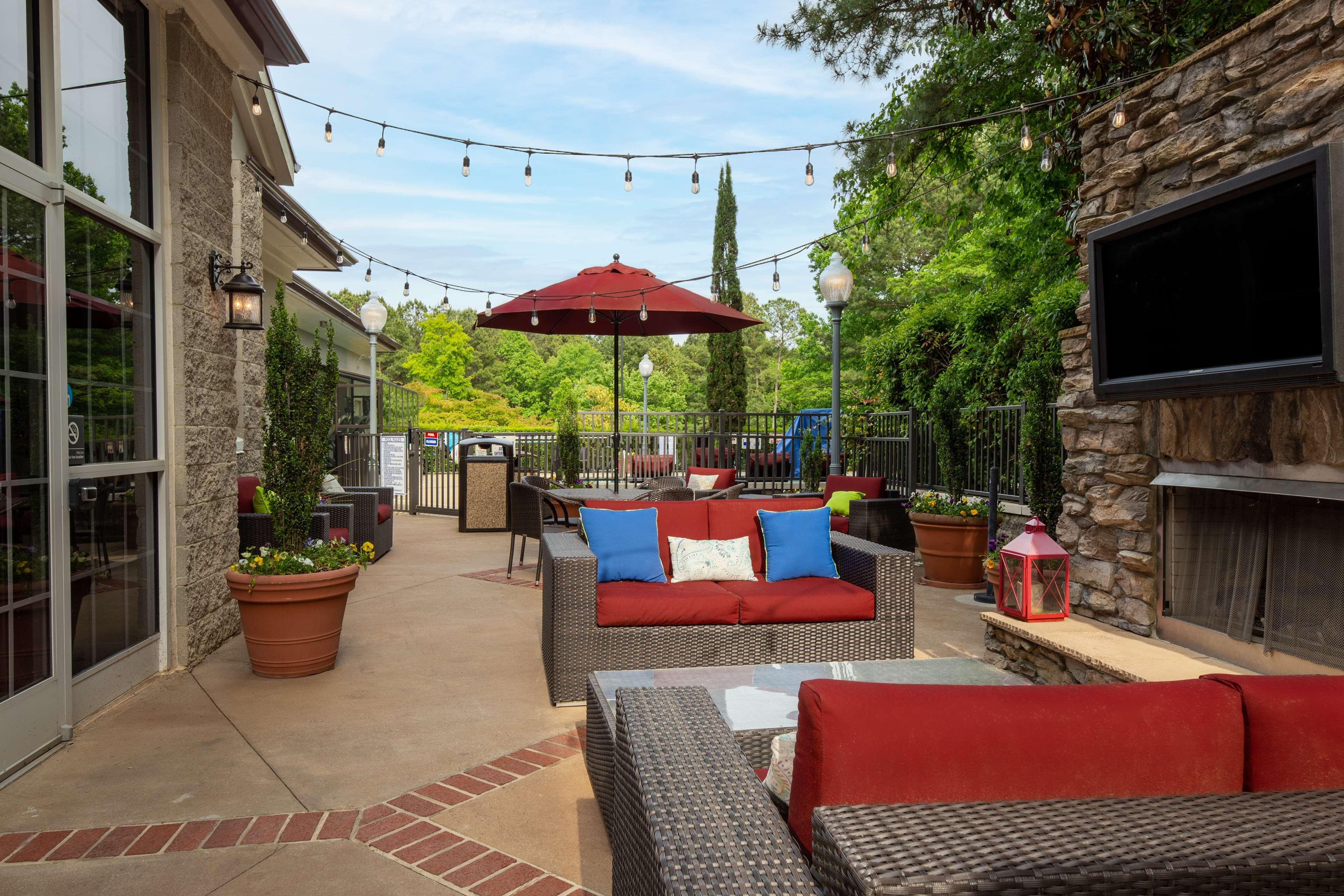 Hampton Inn & Suites Raleigh Cary Lenovo Center מראה חיצוני תמונה