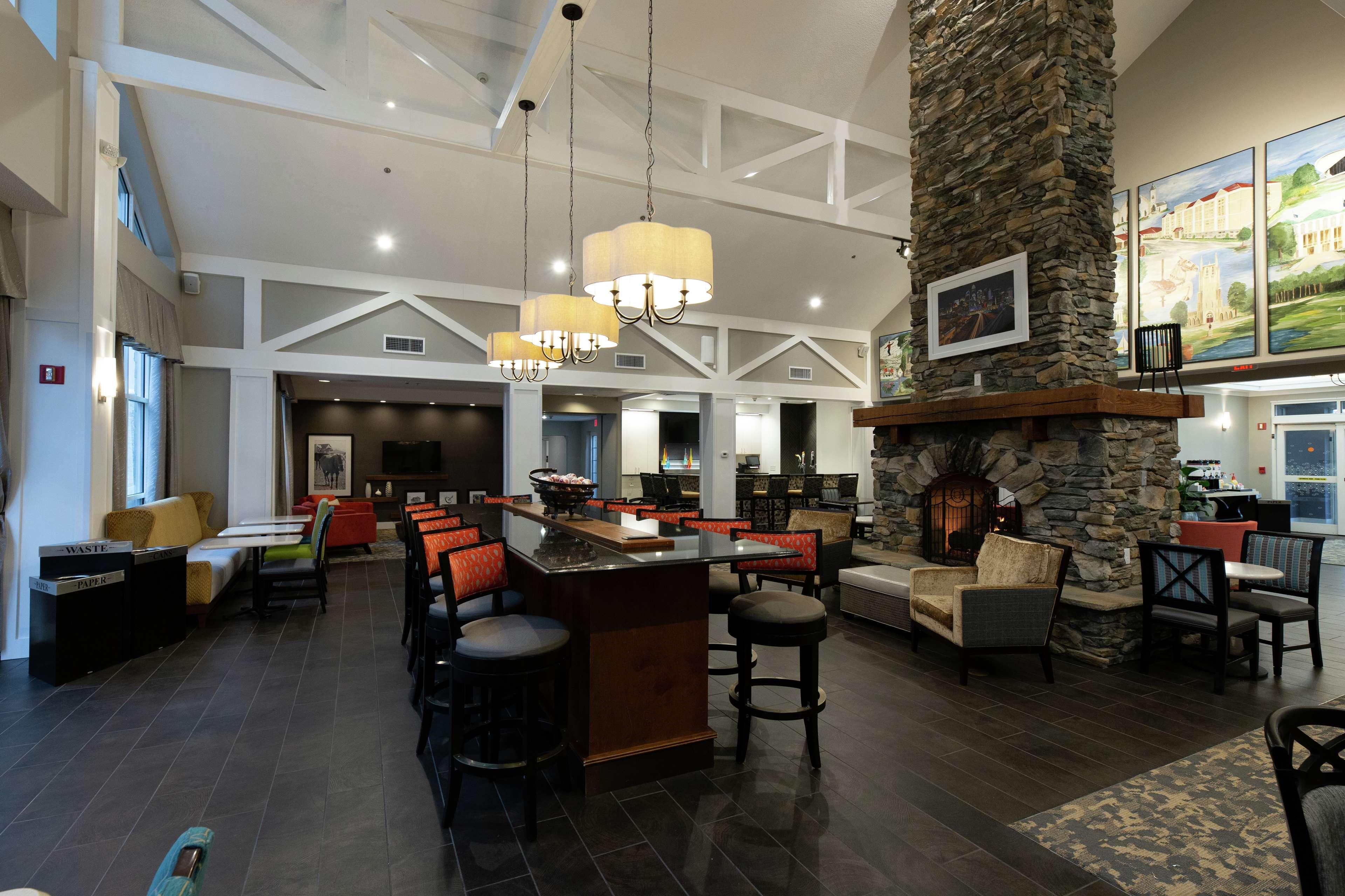 Hampton Inn & Suites Raleigh Cary Lenovo Center מראה חיצוני תמונה