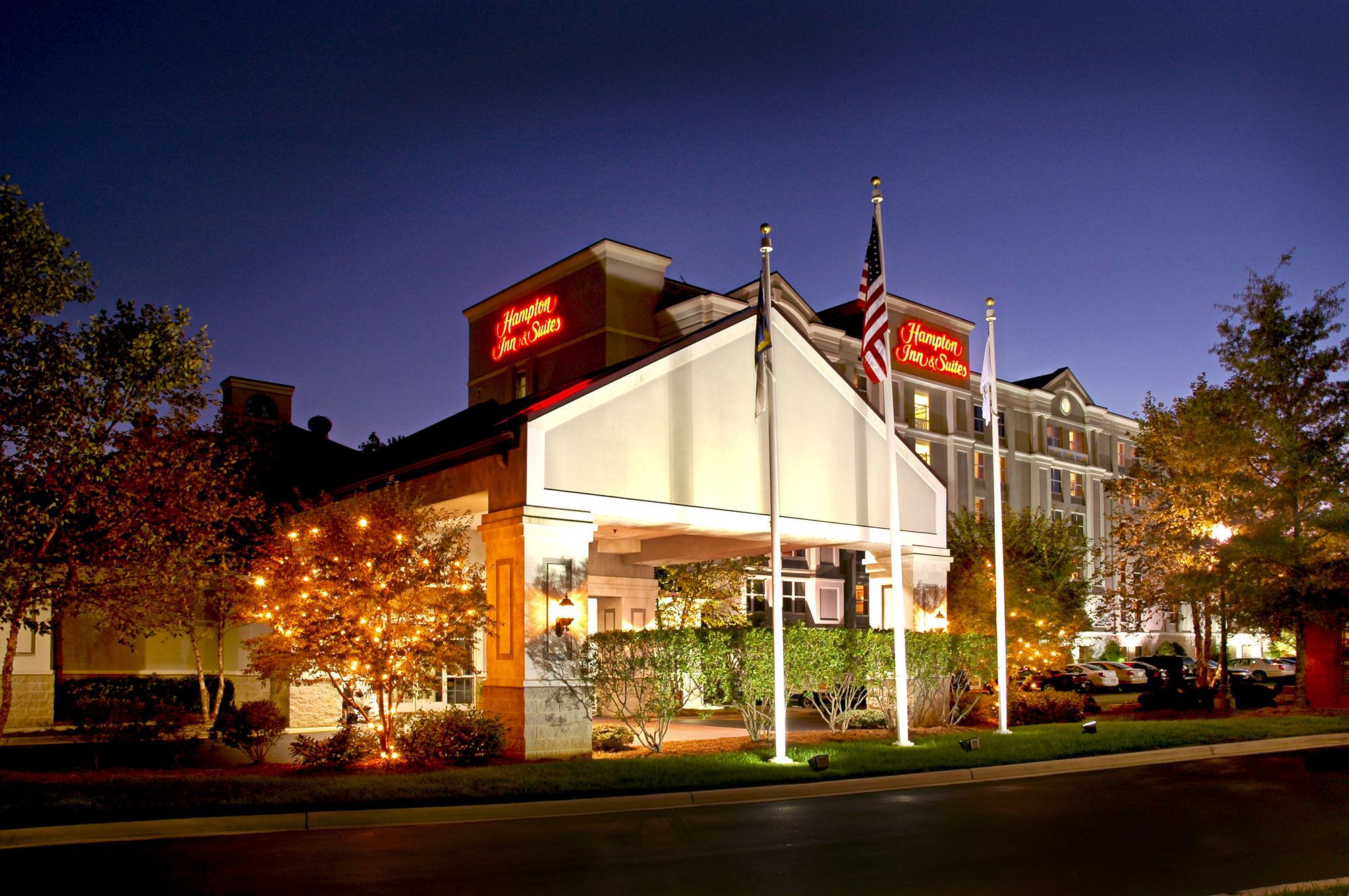 Hampton Inn & Suites Raleigh Cary Lenovo Center מראה חיצוני תמונה